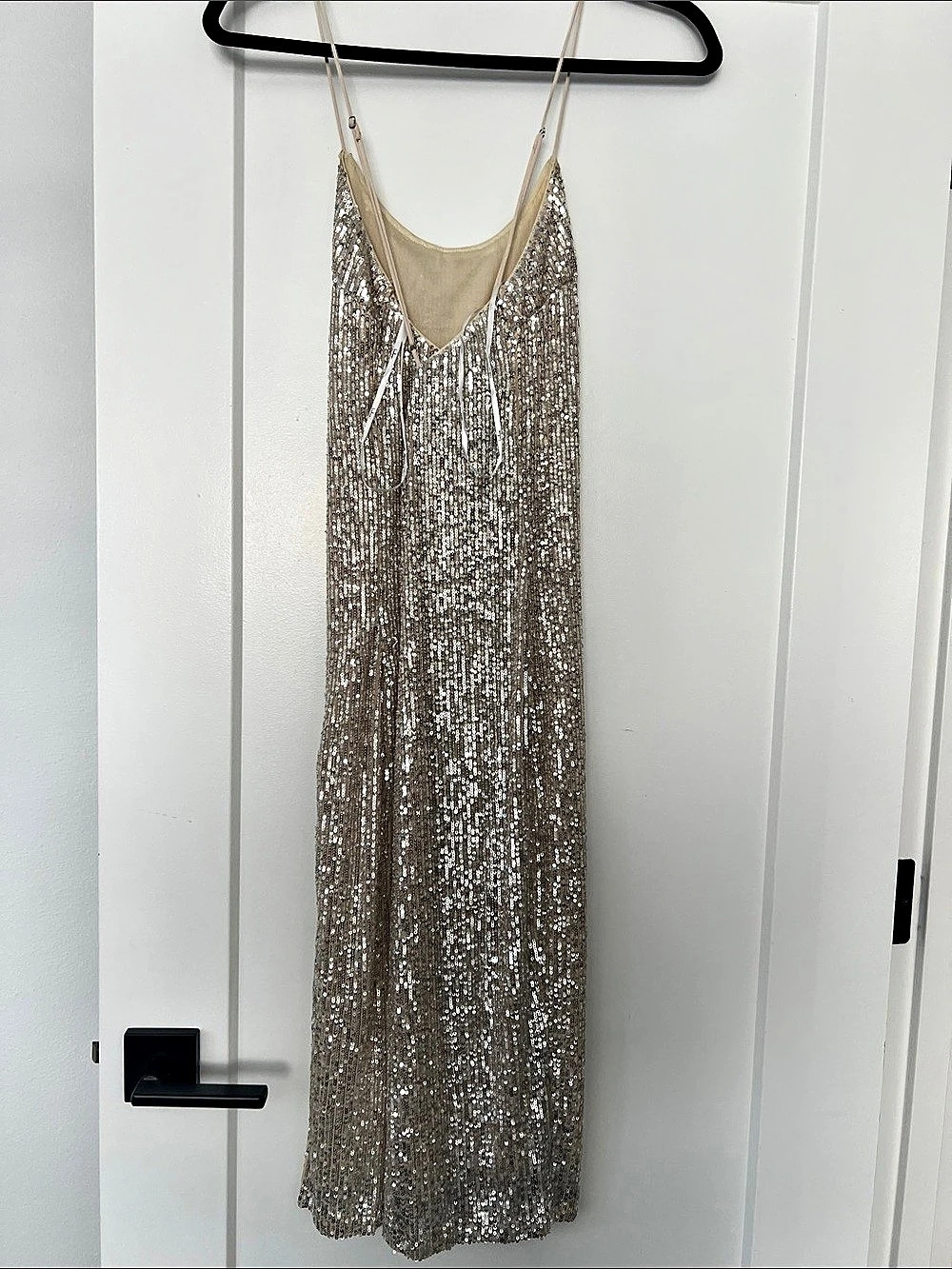 Lulus Sequin Maxi Dress in Gold Size Small Like New